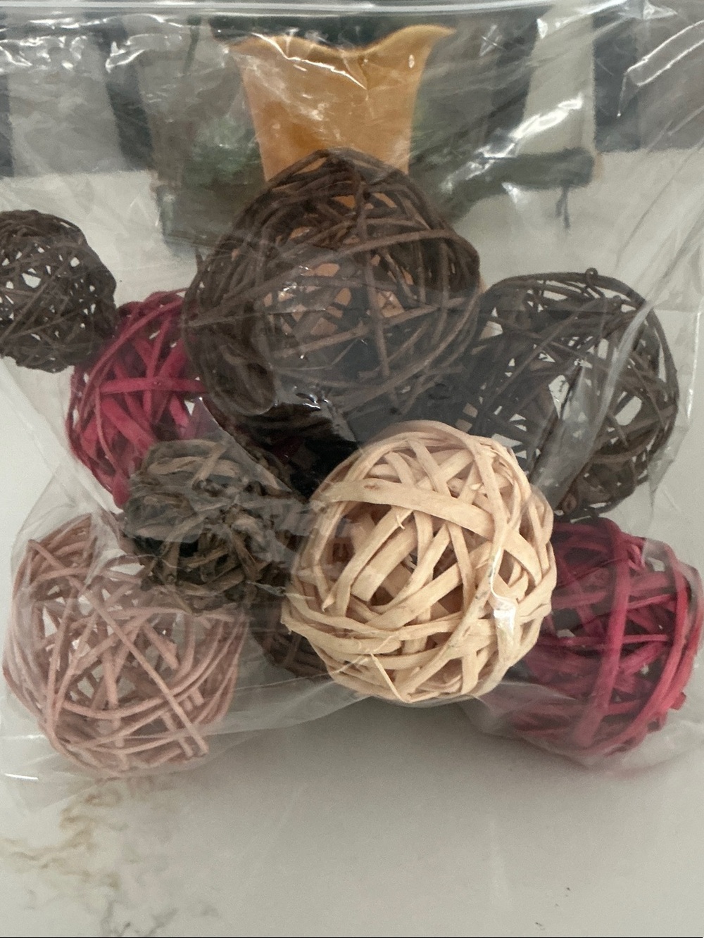 Decorative Rattan Potpourri Balls - Multicolor Home Accent